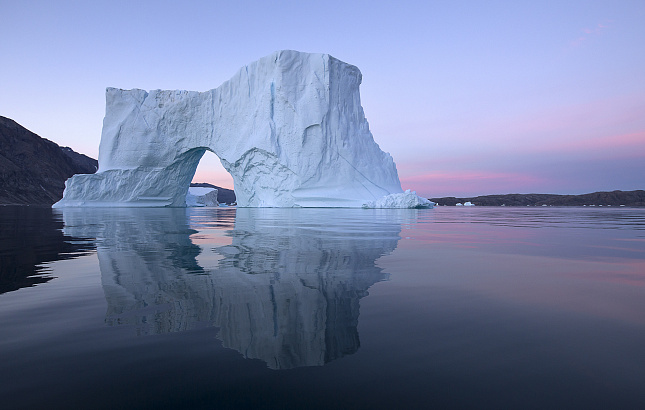 360tv.ru - Фотовыставка «Тайна Ледяных кристаллов, от Арктики до Антарктики» открылась в Москве